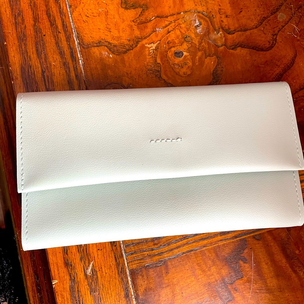 Soft leather wallet